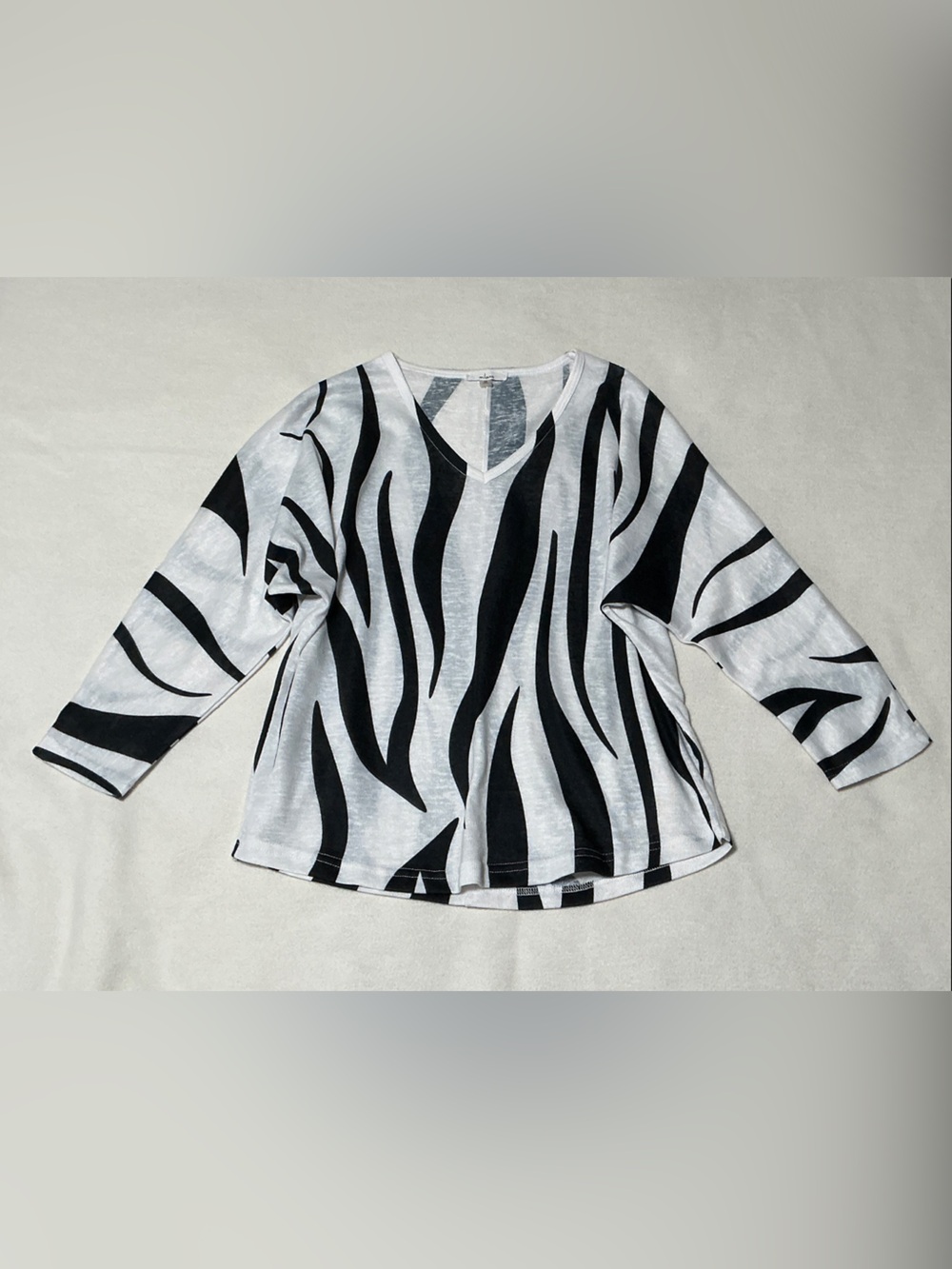 Milano Black & White Zebra-Stripe Long Sleeve Tee